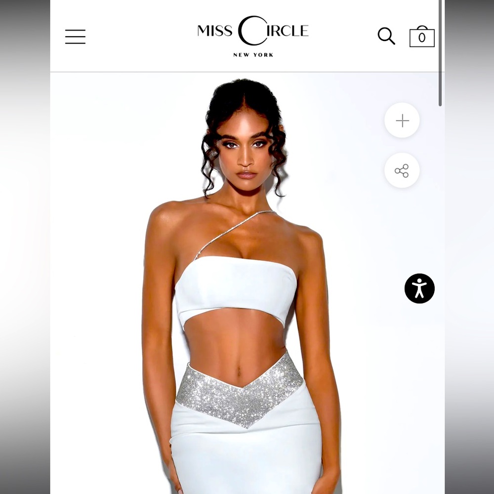Miss Circle Uriel White Crop Top With Crystal Strap